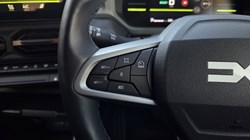 2025 (74) DACIA DUSTER 1.6 Hybrid 140 Extreme 5dr Auto 5935099