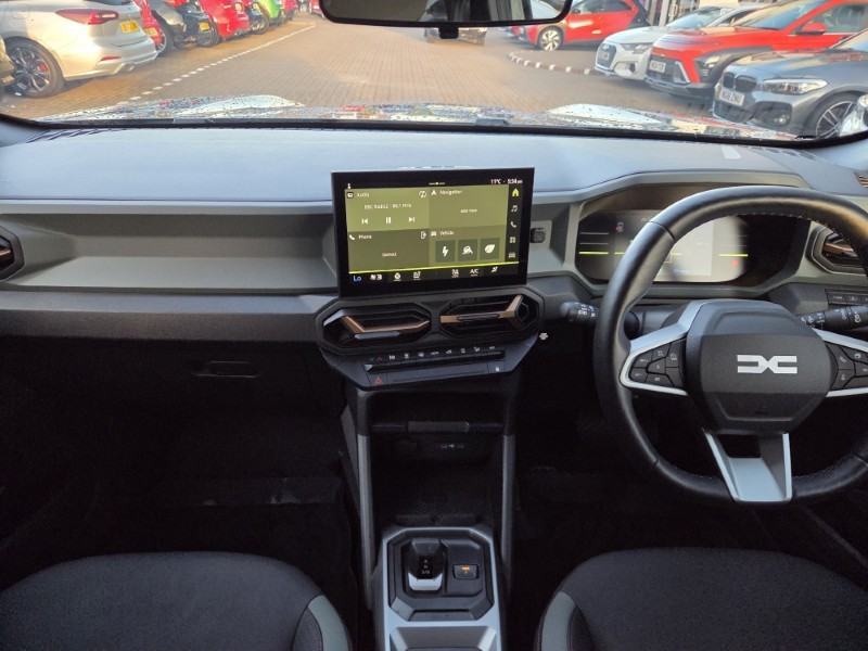 2025 (74) DACIA DUSTER 1.6 Hybrid 140 Extreme 5dr Auto 5935089