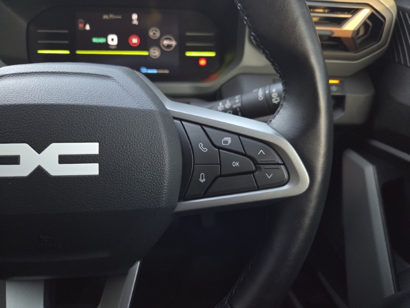 2025 (74) DACIA DUSTER 1.6 Hybrid 140 Extreme 5dr Auto 5935100