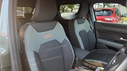 2025 (74) DACIA DUSTER 1.6 Hybrid 140 Extreme 5dr Auto 5935096