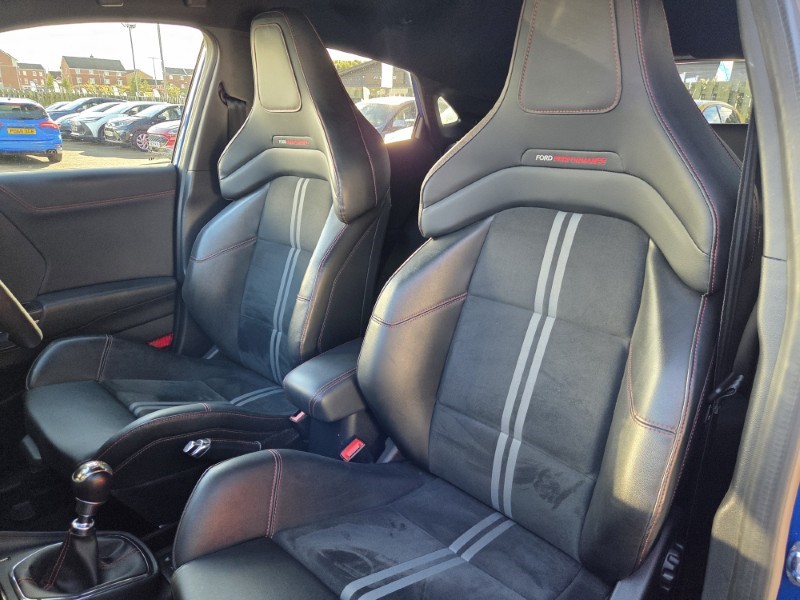 2023 (72) FORD PUMA 1.5 EcoBoost ST 5dr 5950556