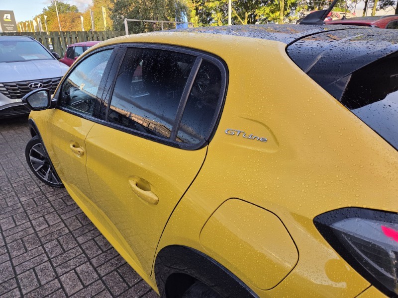 2020 (70) PEUGEOT 208 1.2 PureTech 130 GT Line 5dr EAT8 5933559