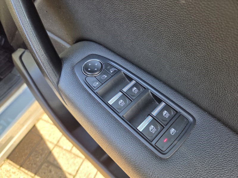 2021 (71) RENAULT CAPTUR 1.0 TCE 90 S Edition 5dr 5951877