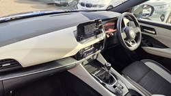 2021 (21) NISSAN QASHQAI 1.3 DiG-T MH Tekna 5dr 5940375