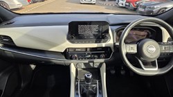 2021 (21) NISSAN QASHQAI 1.3 DiG-T MH Tekna 5dr 5940371