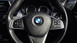 2019 (19) BMW 2 SERIES 218i SE 5dr 5934684