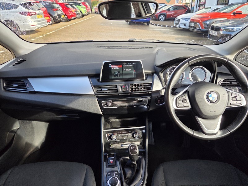 2019 (19) BMW 2 SERIES 218i SE 5dr 5934672