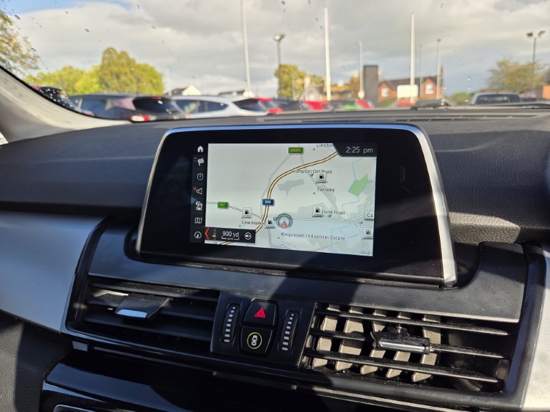 2019 (19) BMW 2 SERIES 218i SE 5dr 5934692