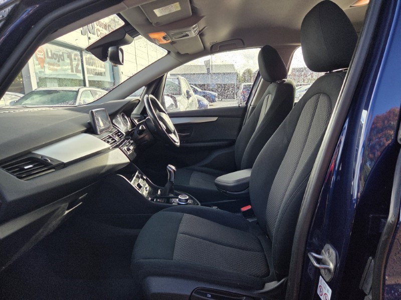 2019 (19) BMW 2 SERIES 218i SE 5dr 5934677