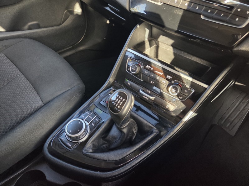2019 (19) BMW 2 SERIES 218i SE 5dr 5934685