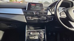 2019 (19) BMW 2 SERIES 218i SE 5dr 5934674