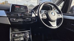 2019 (19) BMW 2 SERIES 218i SE 5dr 5934673