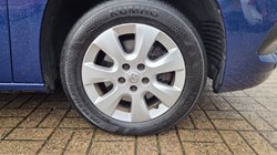 2020 (20) VAUXHALL COMBO LIFE 1.5 Turbo D 130 Energy 5dr 5944420