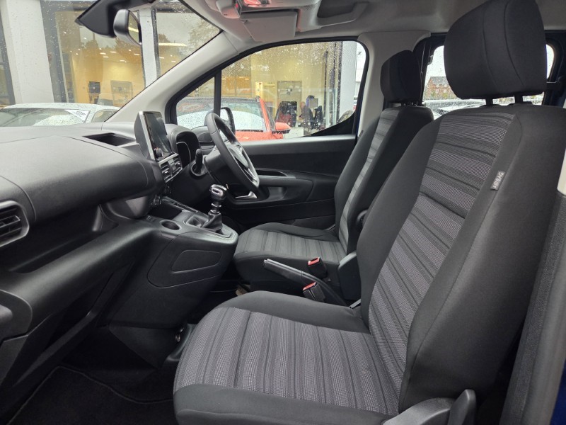 2020 (20) VAUXHALL COMBO LIFE 1.5 Turbo D 130 Energy 5dr 5944444
