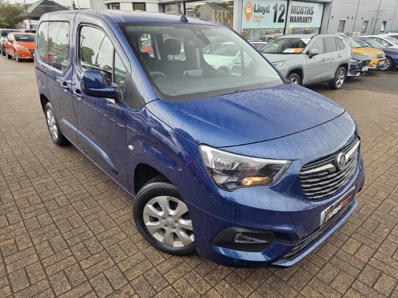 2020 (20) VAUXHALL COMBO LIFE 1.5 Turbo D 130 Energy 5dr 5944425