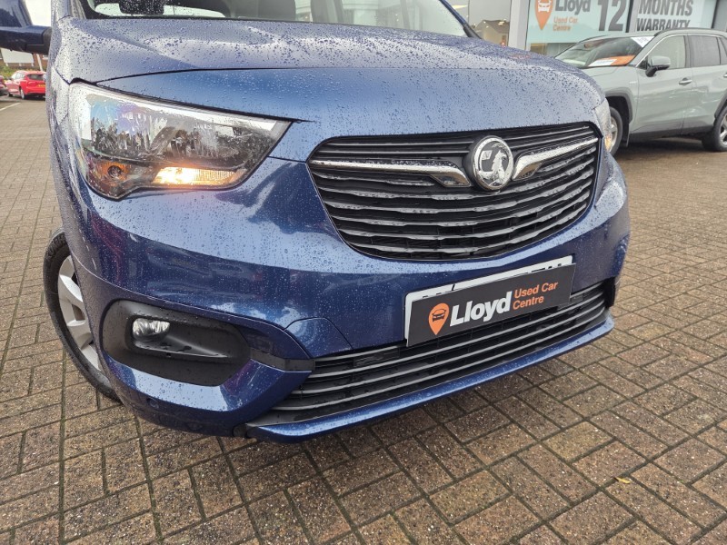 2020 (20) VAUXHALL COMBO LIFE 1.5 Turbo D 130 Energy 5dr 5944426