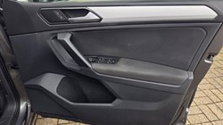 2017 (67) VOLKSWAGEN TIGUAN 2.0 TDi 150 SE Nav 5dr 5940626