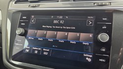 2017 (67) VOLKSWAGEN TIGUAN 2.0 TDi 150 SE Nav 5dr 5940635