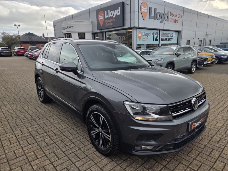 2017 (67) VOLKSWAGEN TIGUAN 2.0 TDi 150 SE Nav 5dr