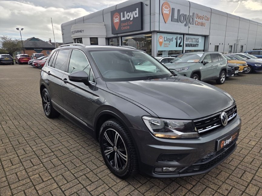 2017 (67) VOLKSWAGEN TIGUAN 2.0 TDi 150 SE Nav 5dr