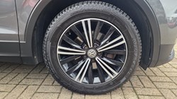 2017 (67) VOLKSWAGEN TIGUAN 2.0 TDi 150 SE Nav 5dr 5940601