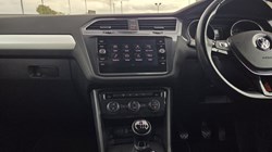2017 (67) VOLKSWAGEN TIGUAN 2.0 TDi 150 SE Nav 5dr 5940620