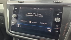 2017 (67) VOLKSWAGEN TIGUAN 2.0 TDi 150 SE Nav 5dr 5940637