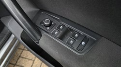 2017 (67) VOLKSWAGEN TIGUAN 2.0 TDi 150 SE Nav 5dr 5940627