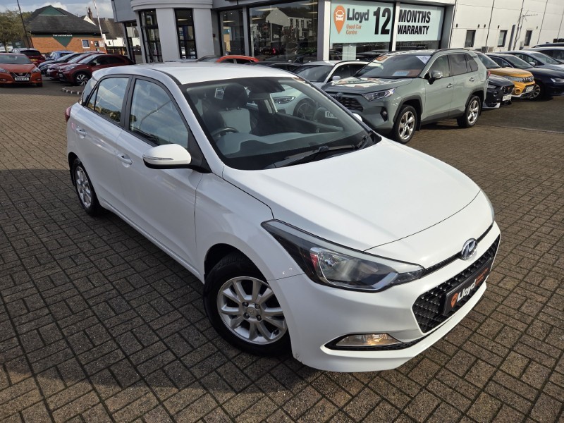 2017 (66) HYUNDAI I20 1.2 SE 5dr 5940647