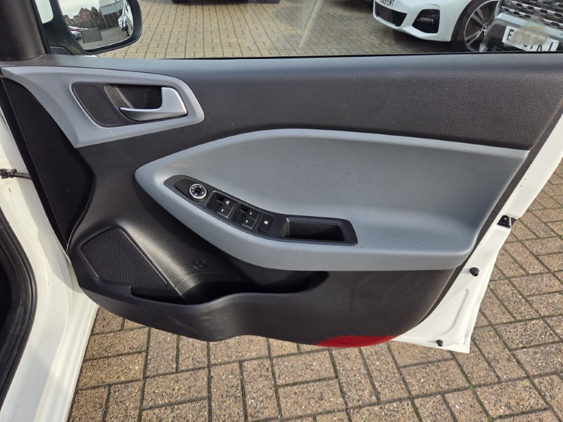 2017 (66) HYUNDAI I20 1.2 SE 5dr 5940666