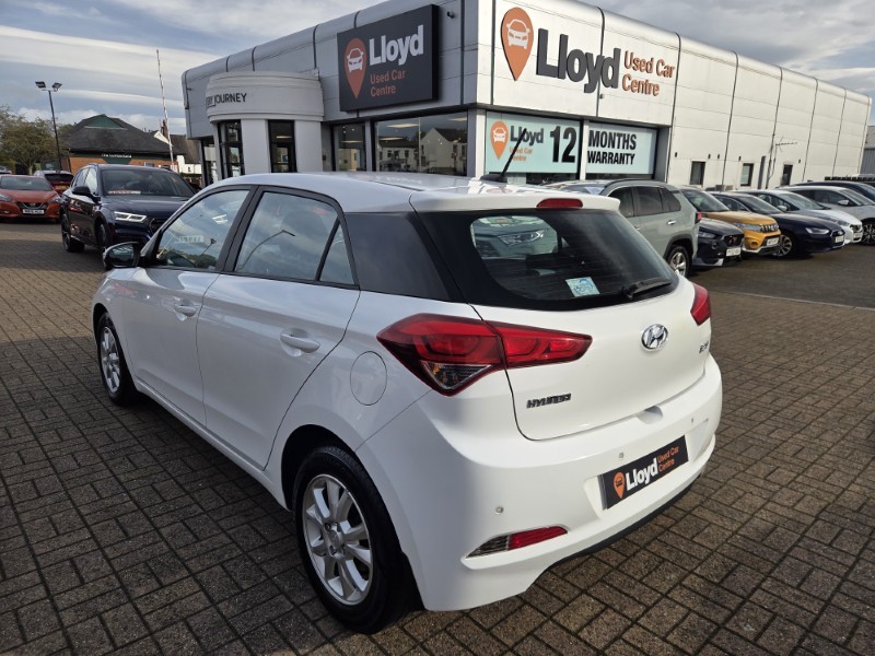 2017 (66) HYUNDAI I20 1.2 SE 5dr 5940650