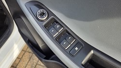 2017 (66) HYUNDAI I20 1.2 SE 5dr 5940667