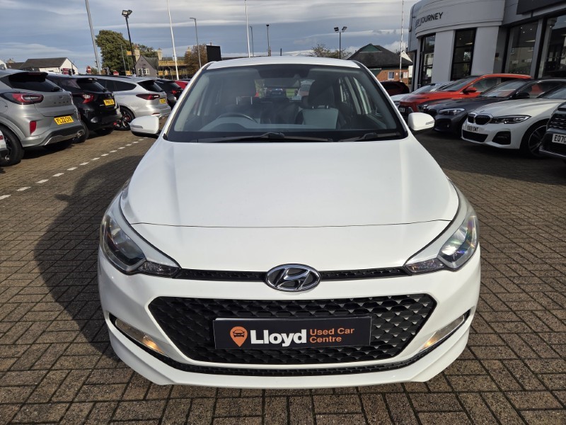 2017 (66) HYUNDAI I20 1.2 SE 5dr 5940645