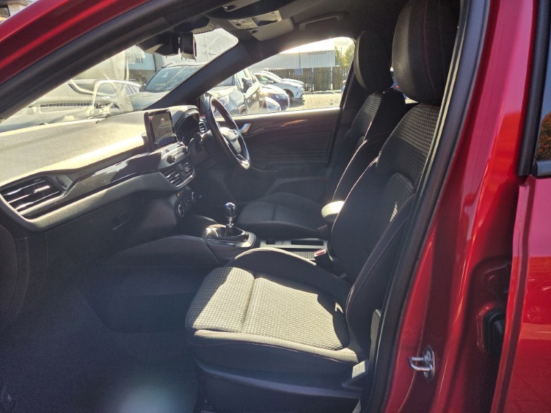 2020 (70) FORD FOCUS 1.0 EcoBoost Hybrid mHEV 155 ST-Line Edition 5dr 5951602