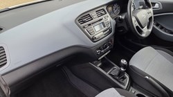 2016 (66) HYUNDAI I20 1.2 SE 5dr 5945153