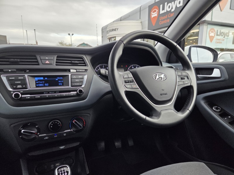 2016 (66) HYUNDAI I20 1.2 SE 5dr 5945150