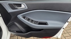 2016 (66) HYUNDAI I20 1.2 SE 5dr 5945157