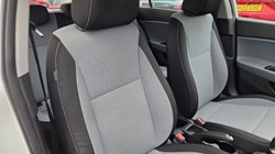 2016 (66) HYUNDAI I20 1.2 SE 5dr 5945156