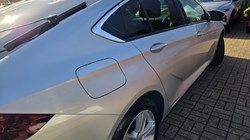 2018 (68) VAUXHALL INSIGNIA 1.5T SRi 5dr 5951673