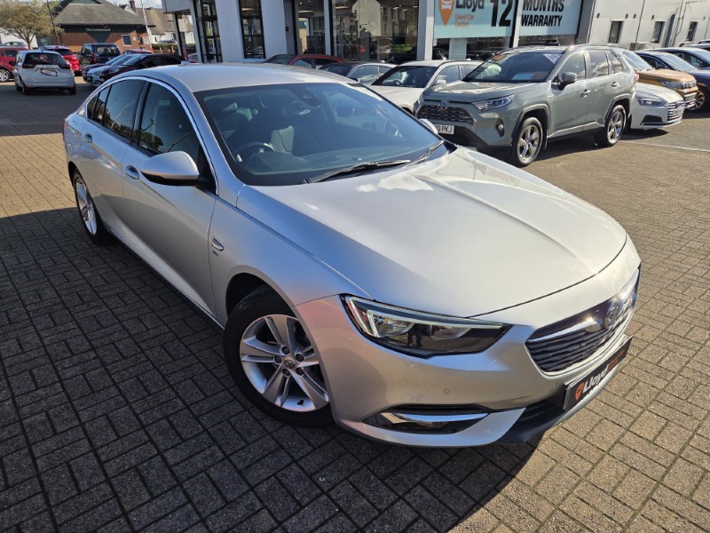 2018 (68) VAUXHALL INSIGNIA 1.5T SRi 5dr 5951669