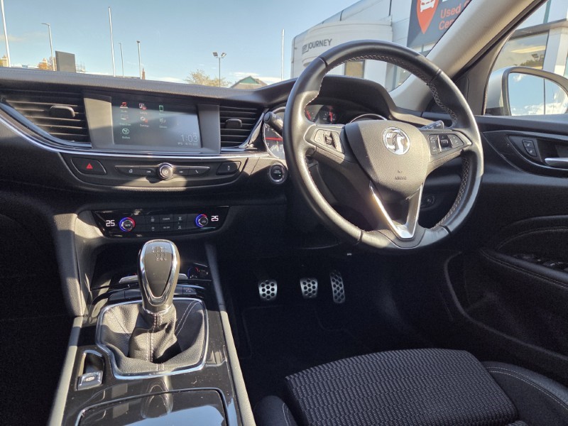 2018 (68) VAUXHALL INSIGNIA 1.5T SRi 5dr 5951684