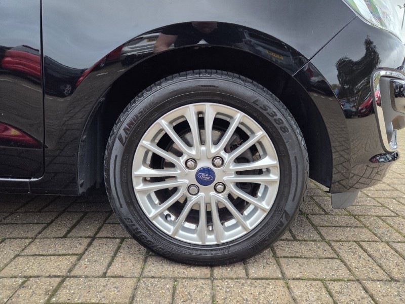 2019 (19) FORD KA PLUS 1.2 Zetec 5dr 5954812