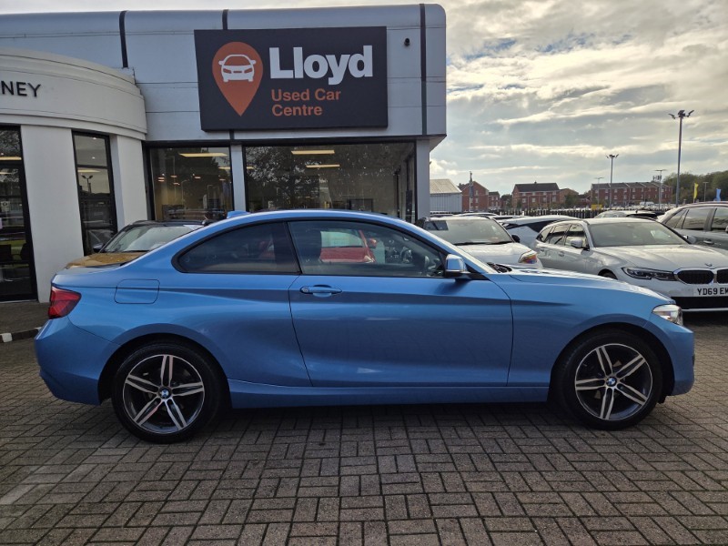 2018 (18) BMW 2 SERIES 218i Sport 2dr [Nav] 5964654