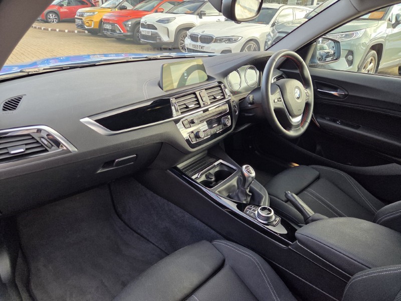 2018 (18) BMW 2 SERIES 218i Sport 2dr [Nav] 5964671
