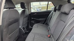 2021 (71) VOLKSWAGEN GOLF 2.0 TDI Life 5dr DSG 5955200