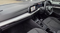 2021 (71) VOLKSWAGEN GOLF 2.0 TDI Life 5dr DSG 5955205