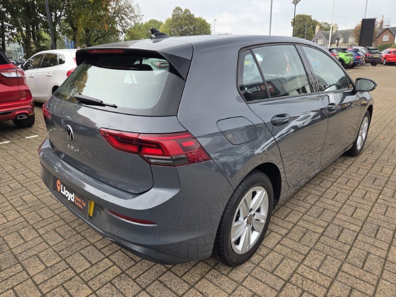 2021 (71) VOLKSWAGEN GOLF 2.0 TDI Life 5dr DSG 5955195