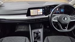 2021 (71) VOLKSWAGEN GOLF 2.0 TDI Life 5dr DSG 5955201