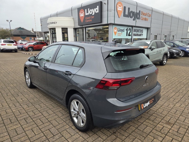 2021 (71) VOLKSWAGEN GOLF 2.0 TDI Life 5dr DSG 5955193