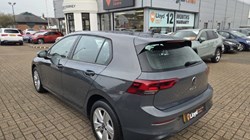 2021 (71) VOLKSWAGEN GOLF 2.0 TDI Life 5dr DSG 5955193